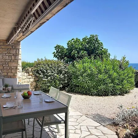 Les Maures De L'esterel-1 By Interhome
