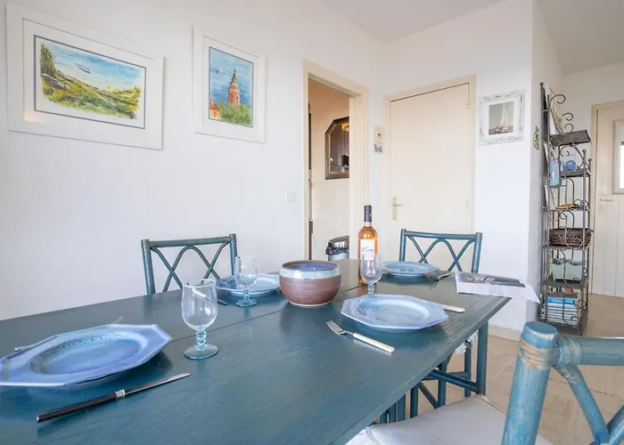 Les Maures De L'esterel-1 By Interhome Appartement