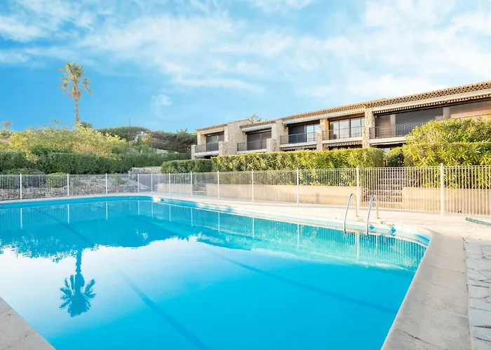 Apartmán Les Maures De L'esterel-1 By Interhome *