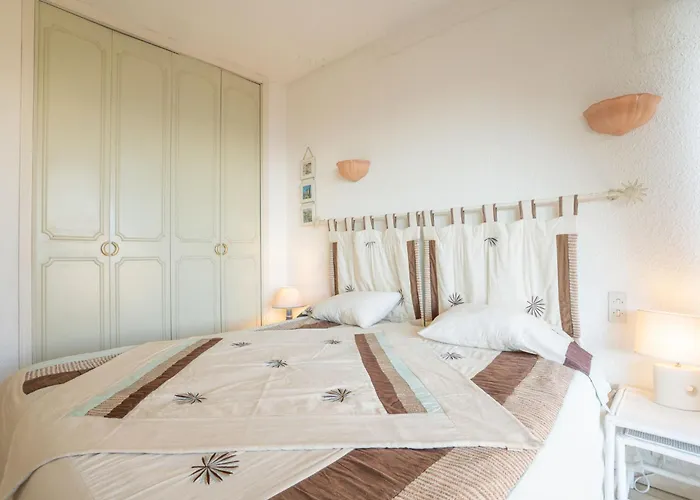 Les Maures De L'esterel-1 By Interhome Appartement *